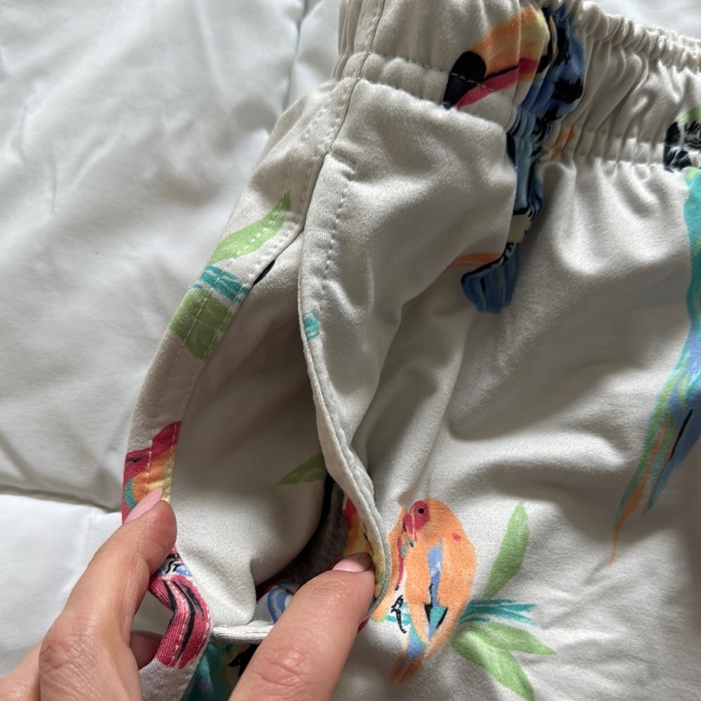 Tropical Parrot Print Women's Shorts - Picture 6 of 7